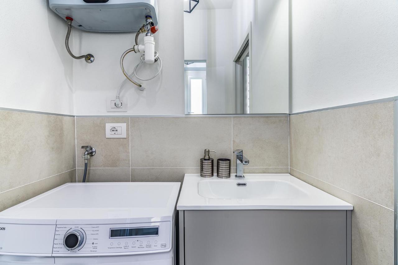 Pisani Apartment Milano Esterno foto