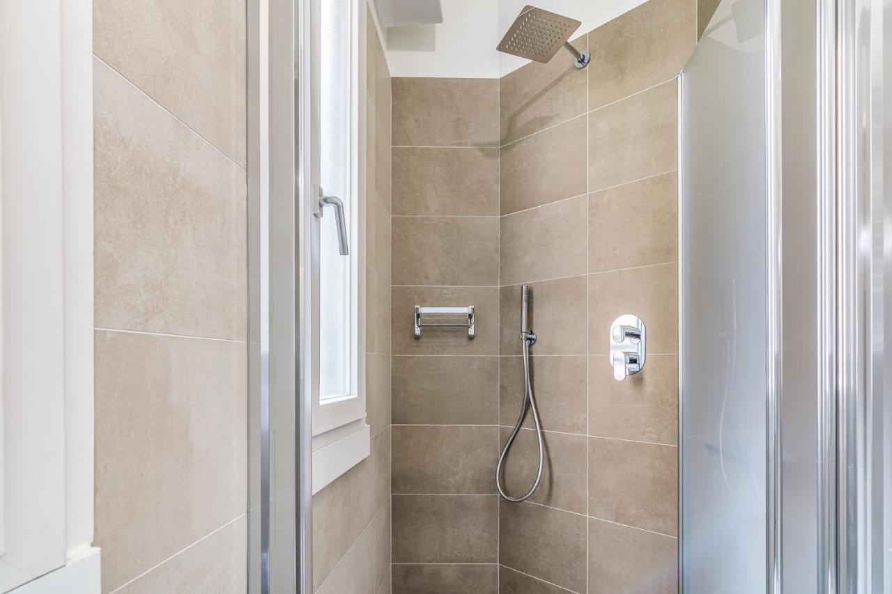 Pisani Apartment Milano Esterno foto