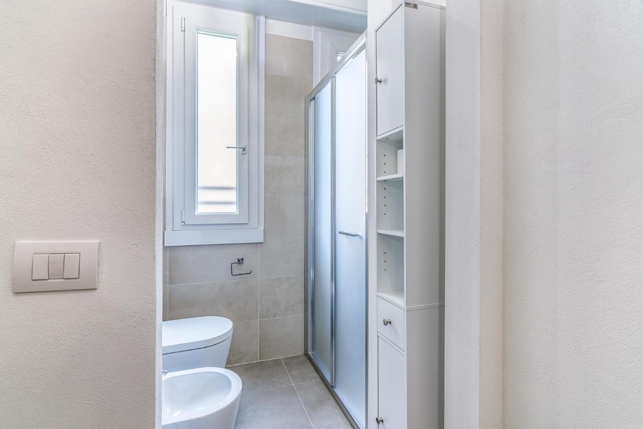 Pisani Apartment Milano Esterno foto